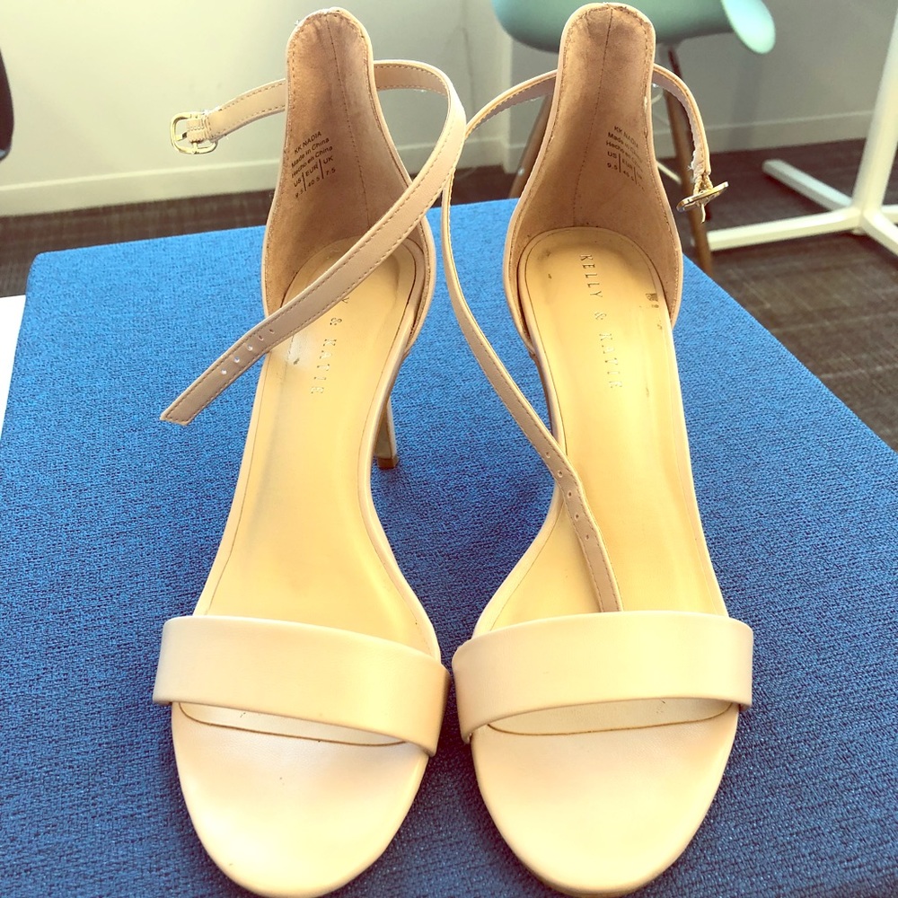 Nude heels!